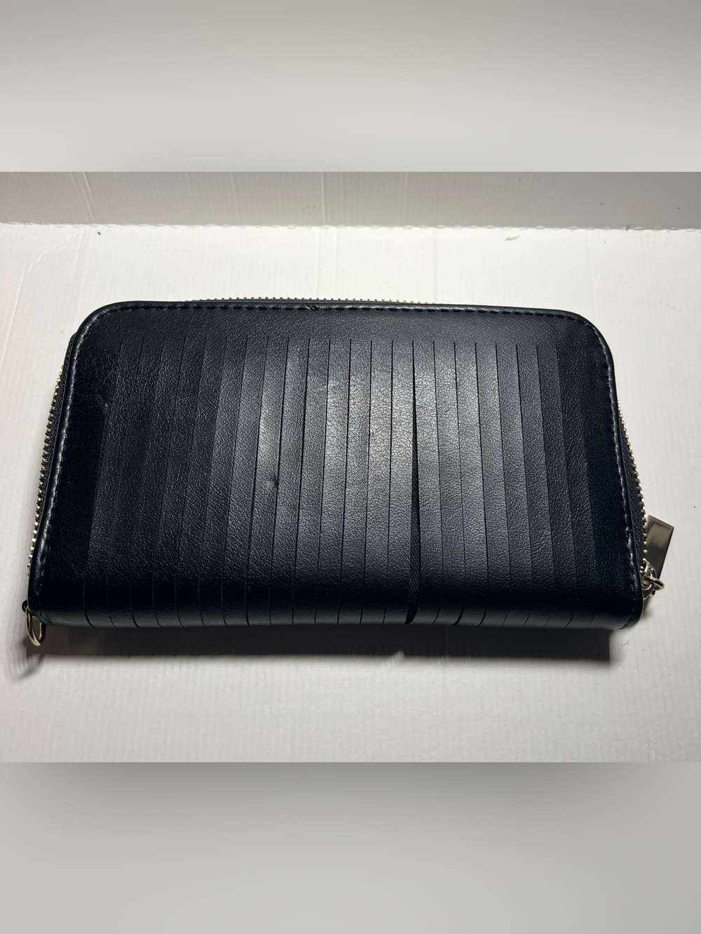 Men's Black Textured Zip Wallet